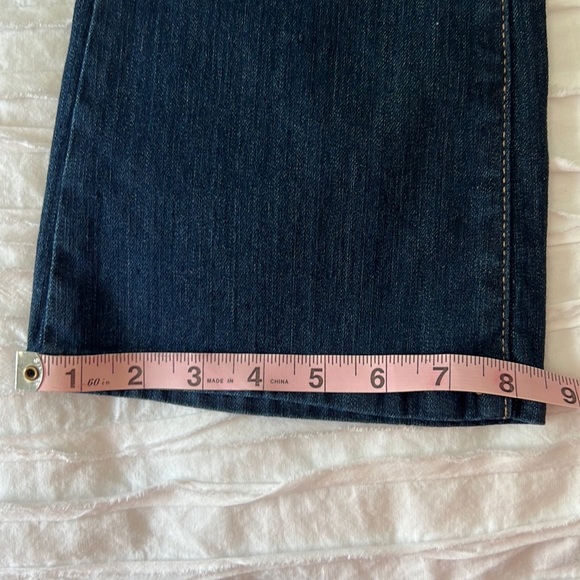 VGUC⭐️ James Jeans Reboot Boot Cut Jean Size 28 - Picture 3 of 8